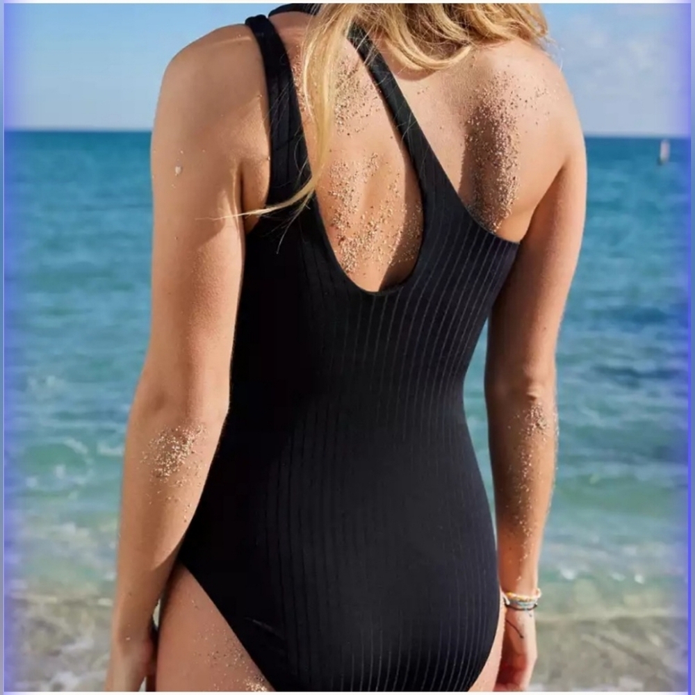Aerie Ribbed Shine Asymmetrical Full Coverage One Piece Swimsuit Size Medium - Picture 2 of 8